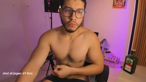 Mikael online show from 10-19-25, 10:05