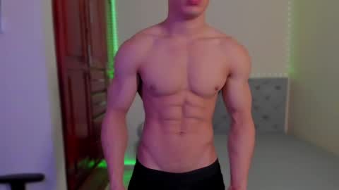 Maximus online show from 12-17-24, 02:12