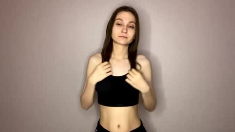 Snapshot of maximaboamah chatting on 05-16-26, 02:19 July online show from 05-16-26, 02:19