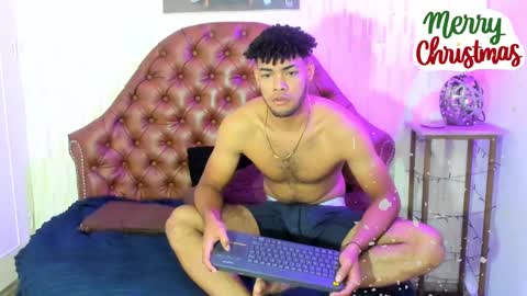 Snapshot of maximiliano_herrera chatting on 12-23-24, 08:14 Maximiliano Herrera online show from 12-23-24, 08:14