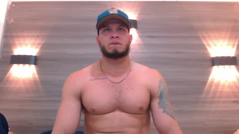 Maximiliano online show from 06-25-26, 08:35