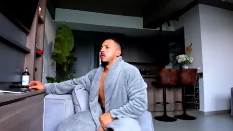 maximo_and_marcelo online show from 03-15-26, 12:00