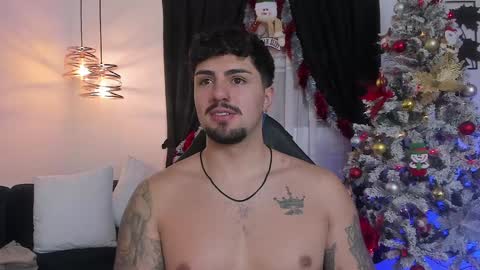 Snapshot of maximo_rodriguez chatting on 12-06-24, 12:16 Maximo online show from 12-06-24, 12:16