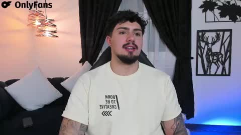 Snapshot of maximo_rodriguez chatting on 02-21-25, 06:07 Maximo online show from 02-21-25, 06:07