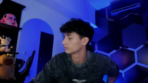 Maximo online show from 07-11-26, 07:05