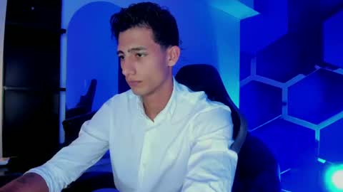 Maximo online show from 07-31-26, 07:24