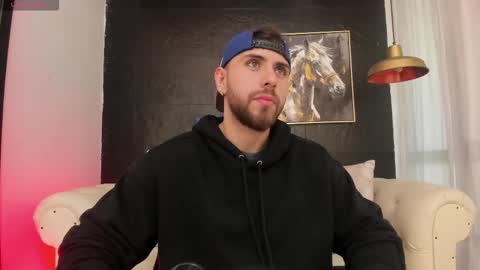 Maximo Wolf online show from 10-14-25, 08:09