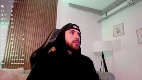 Snapshot of maximo_wolf1 chatting on 06-19-26, 11:47 Maximo Wolf online show from 06-19-26, 11:47