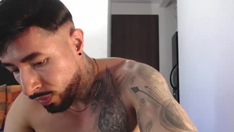 Snapshot of maximus_golden chatting on 07-07-26, 03:42 Independent Model online show from 07-07-26, 03:42