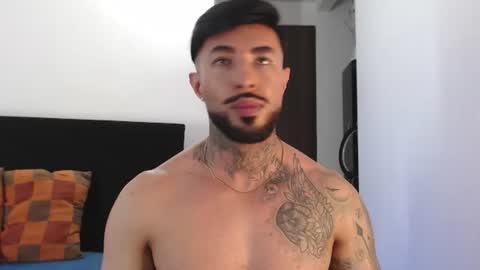 Snapshot of maximus_golden chatting on 07-07-26, 07:23 Independent Model online show from 07-07-26, 07:23
