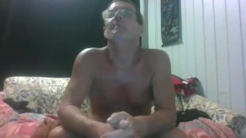 Snapshot of maximus_oreally chatting on 12-30-24, 08:21 Max online show from 12-30-24, 08:21