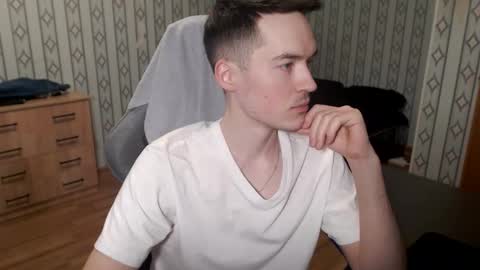 Snapshot of maximuslan chatting on 01-05-26, 07:06 Marcolas online show from 01-05-26, 07:06