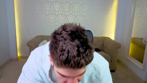 Snapshot of maxkaiden chatting on 05-18-26, 06:19 MaxKaiden online show from 05-18-26, 06:19