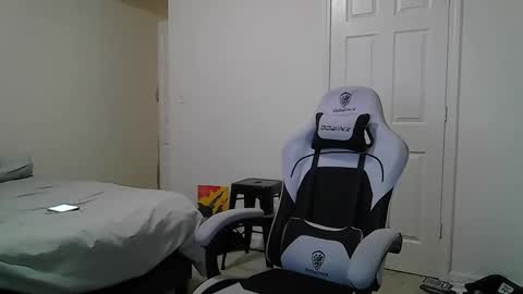 Max Ryder online show from 11-16-25, 12:27