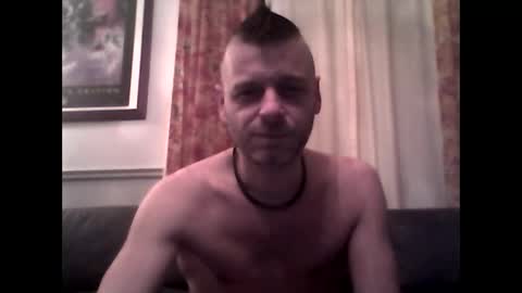 MaxTheWolf online show from 11-27-25, 09:39