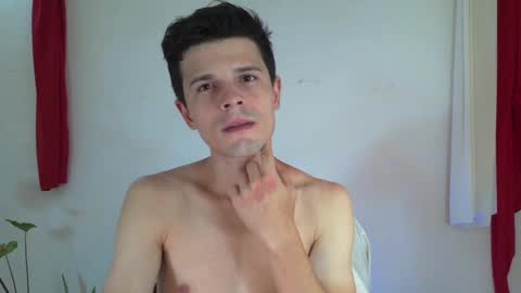 Snapshot of maxtopboy chatting on 01-26-25, 08:02 Max online show from 01-26-25, 08:02