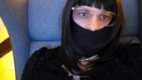 Snapshot of maxview67 chatting on 02-28-26, 02:18 Max online show from 02-28-26, 02:18