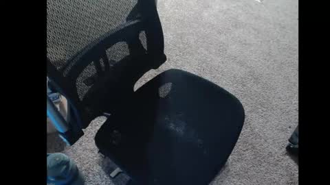 Snapshot of maxvirya3 chatting on 12-23-25, 04:43 max online show from 12-23-25, 04:43