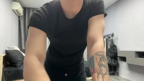 Max online show from 04-18-26, 07:58