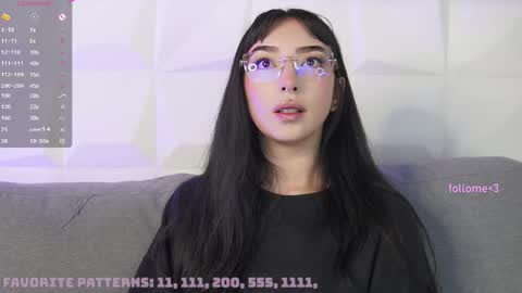 Snapshot of maxx_caprice chatting on 04-23-26, 12:29 gabby online show from 04-23-26, 12:29