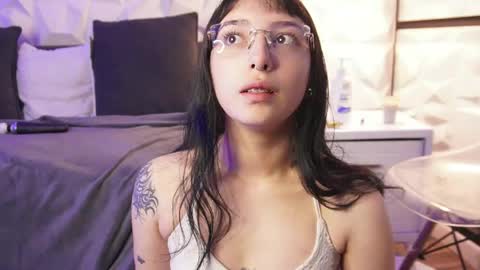 Snapshot of maxx_caprice chatting on 05-06-26, 11:04 gabby online show from 05-06-26, 11:04
