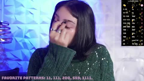 Snapshot of maxx_caprice chatting on 05-13-26, 11:07 gabby online show from 05-13-26, 11:07