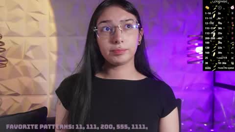 Snapshot of maxx_caprice chatting on 05-22-26, 11:27 gabby online show from 05-22-26, 11:27