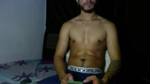 Snapshot of maxximus_10 chatting on 01-02-25, 10:48 maxximus_10 online show from 01-02-25, 10:48