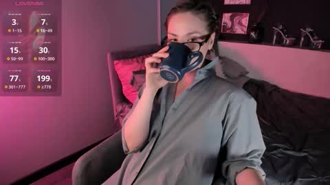 Maya online show from 03-10-26, 02:33