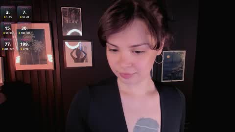Snapshot of maya___muse chatting on 06-04-26, 03:18 Maya online show from 06-04-26, 03:18