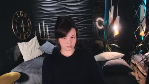 Snapshot of maya___muse chatting on 07-05-26, 02:24 Maya online show from 07-05-26, 02:24