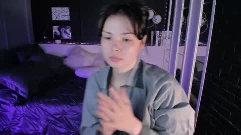 Snapshot of maya___muse chatting on 07-07-26, 01:48 Maya online show from 07-07-26, 01:48