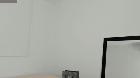 Snapshot of maya__fox chatting on 06-01-26, 02:13 OF mayitta19 online show from 06-01-26, 02:13