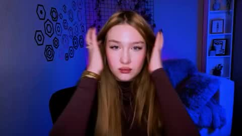 Maya online show from 01-06-26, 08:34