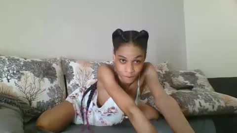 maya online show from 10-16-25, 02:18