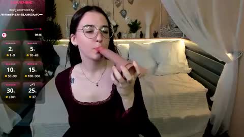 Snapshot of maya_winters chatting on 08-04-26, 11:13 maya_winters online show from 08-04-26, 11:13