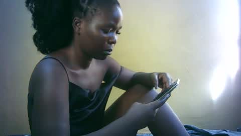 Snapshot of mayah_sexy chatting on 06-15-26, 05:53 mayah_sexy online show from 06-15-26, 05:53