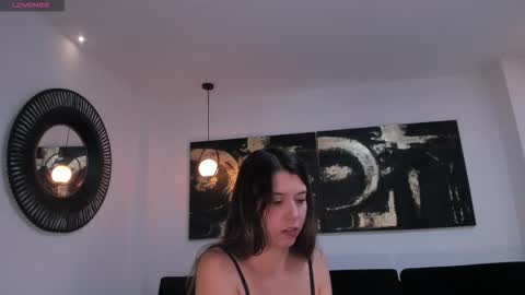 M A Y A    H O F F M A N online show from 02-07-26, 11:14