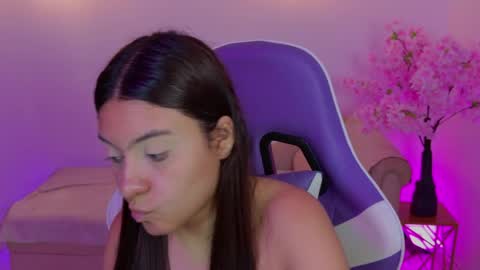 Maya Vexx online show from 06-03-26, 02:33