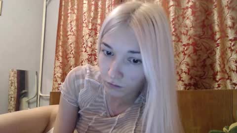 maybe_doll online show from 11-12-25, 05:02