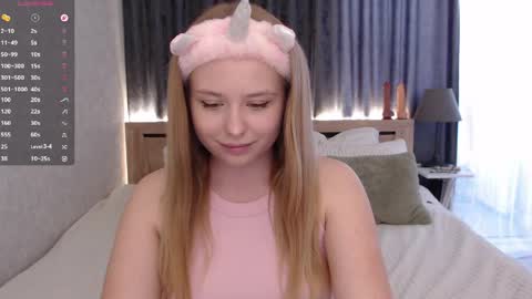 Snapshot of maybebabyx chatting on 06-04-26, 03:01 maybebabyx online show from 06-04-26, 03:01