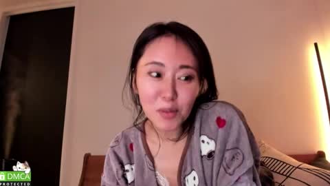 Nanako online show from 02-22-26, 12:01