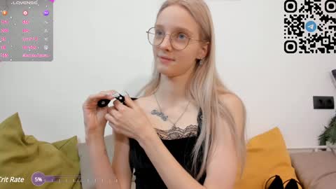 Snapshot of maydaguy chatting on 01-13-25, 01:49 Megan online show from 01-13-25, 01:49