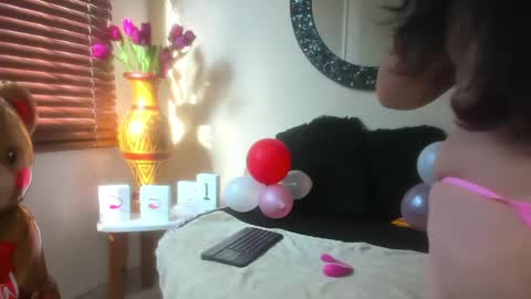 Maye  online show from 04-06-26, 01:01