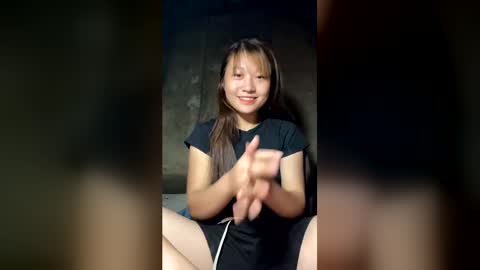 Snapshot of maylisa_99 chatting on 06-18-26, 02:32 maylisa_99 online show from 06-18-26, 02:32