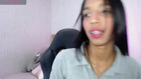 Snapshot of mayroberts chatting on 02-25-25, 12:34 MAY online show from 02-25-25, 12:34