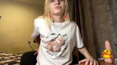 olivia online show from 03-22-26, 06:00