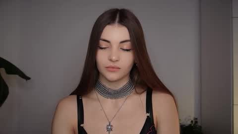 mayttease online show from 11-18-25, 04:39