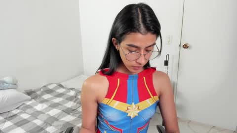 mazikeen_18 online show from 04-13-26, 01:38