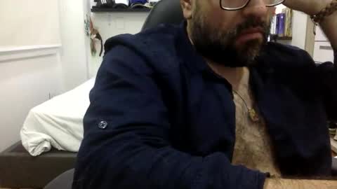 VzlaMan online show from 05-04-26, 03:57